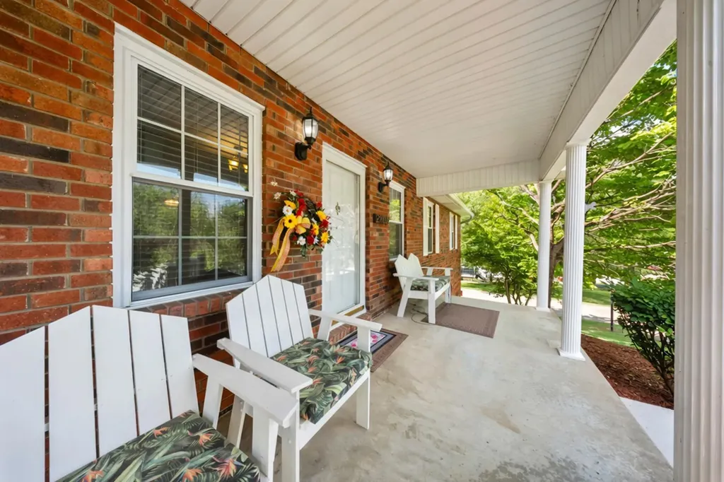 2902 Camellia Drive Flatwoods KY 41139