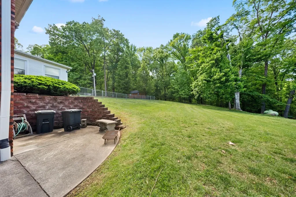 2902 Camellia Drive Flatwoods KY 41139