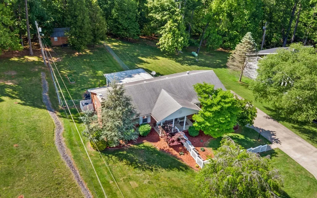 2902 Camellia Drive Flatwoods KY 41139