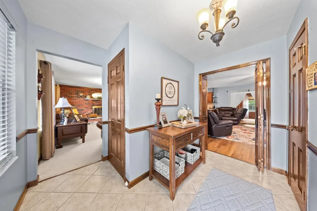 2902 Camellia Drive Flatwoods KY 41139