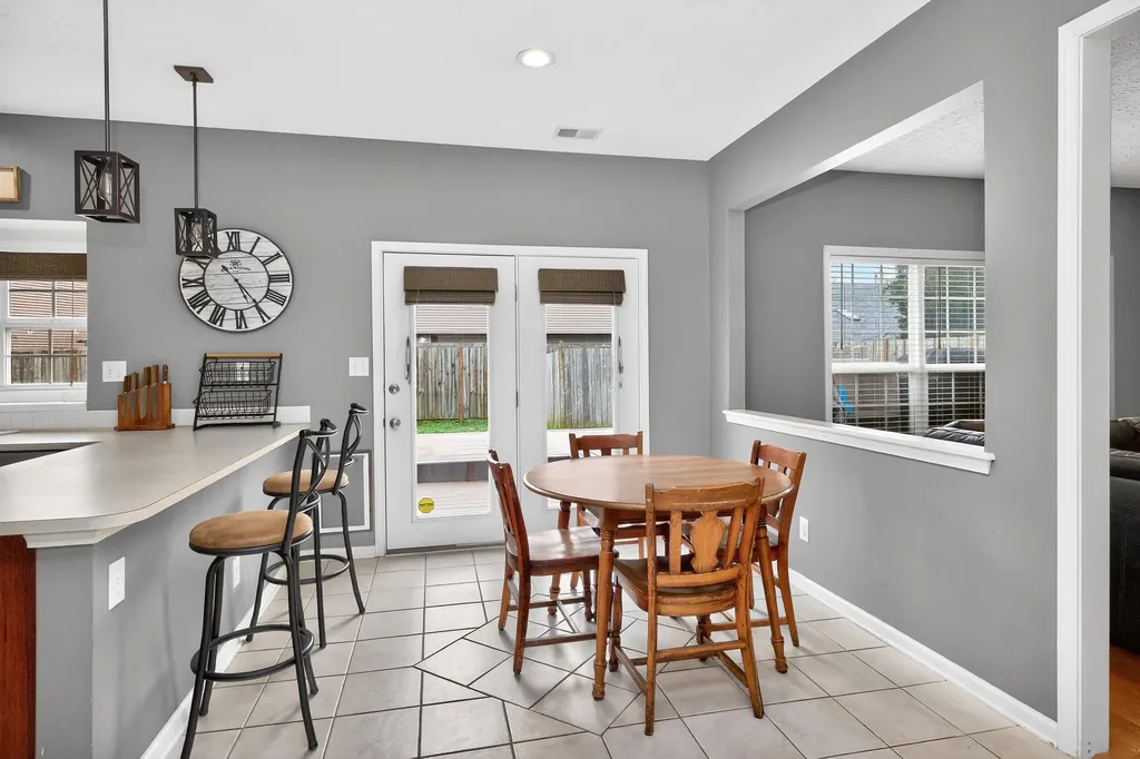 4095 Elora Lane Lexington KY 40515