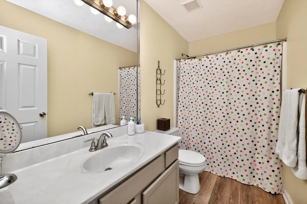 4095 Elora Lane Lexington KY 40515