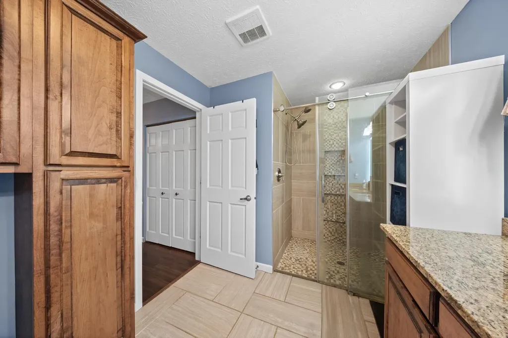 932 Mary Sue Drive Flatwoods KY 41139