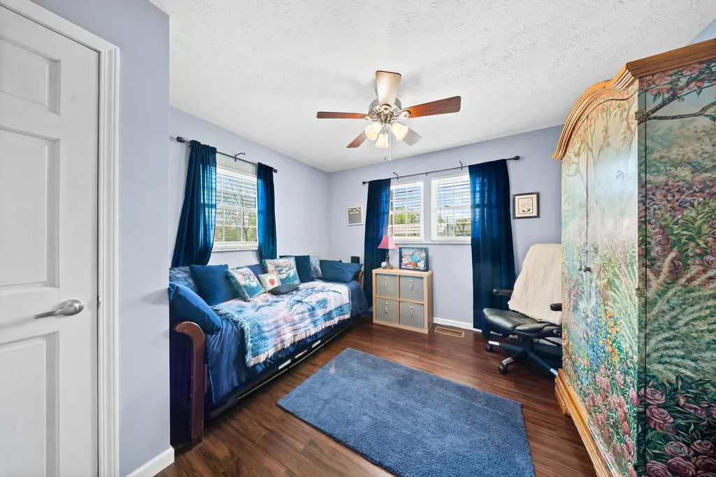 932 Mary Sue Drive Flatwoods KY 41139