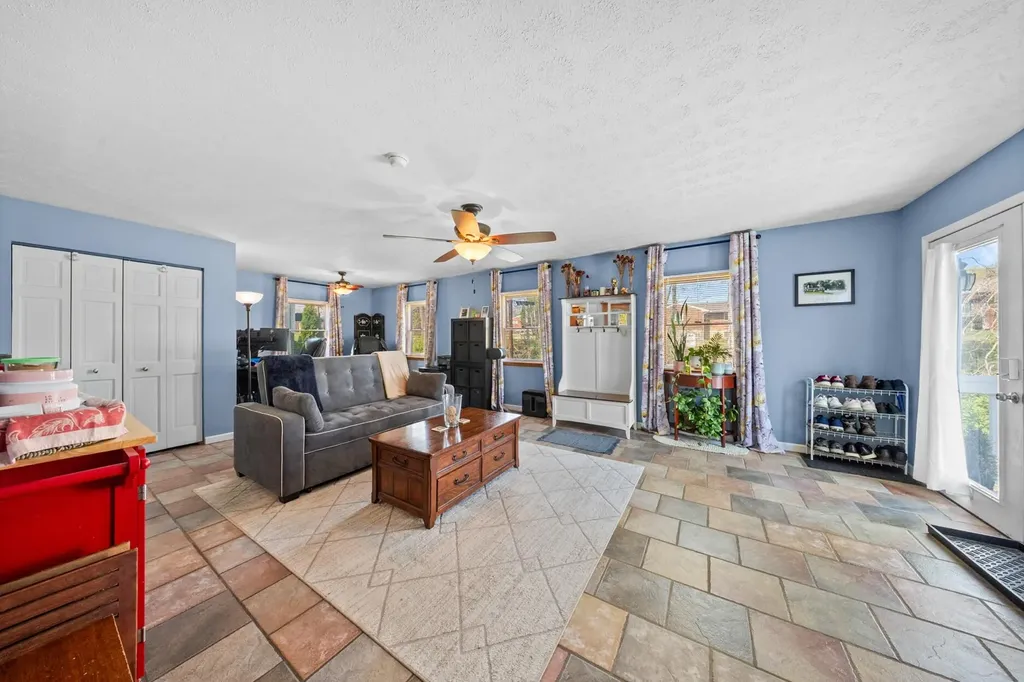 932 Mary Sue Drive Flatwoods KY 41139