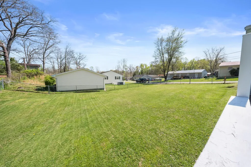 932 Mary Sue Drive Flatwoods KY 41139