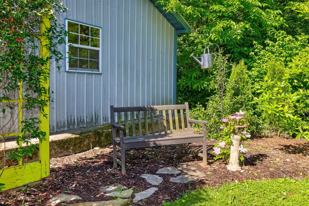 151 Street Mildreds Court Danville KY 40422