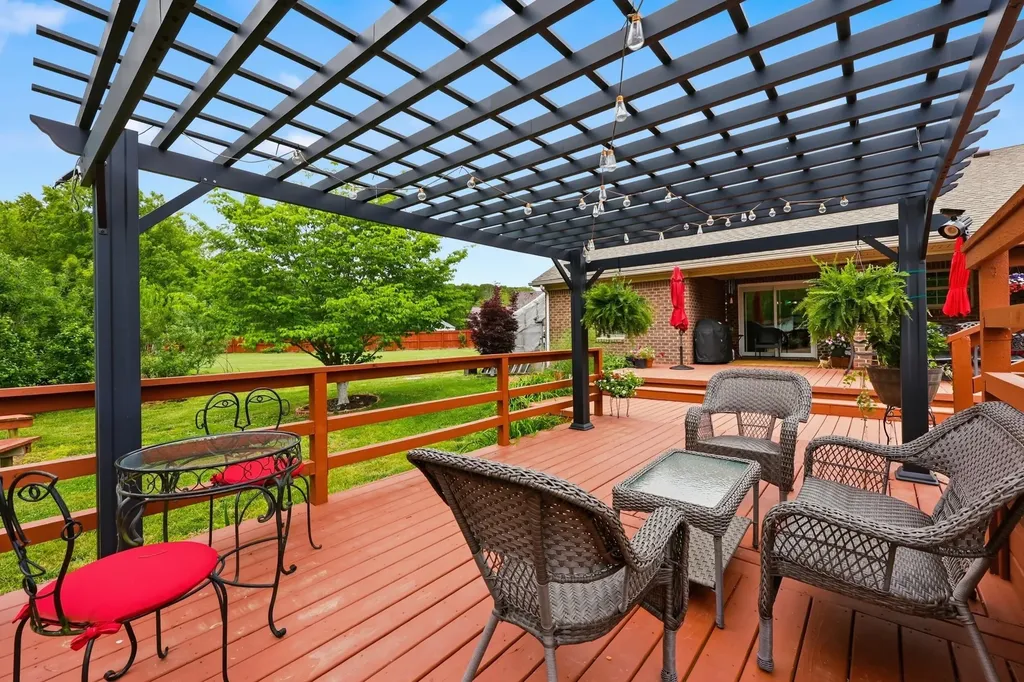 156 Callies Way Berea KY 40403