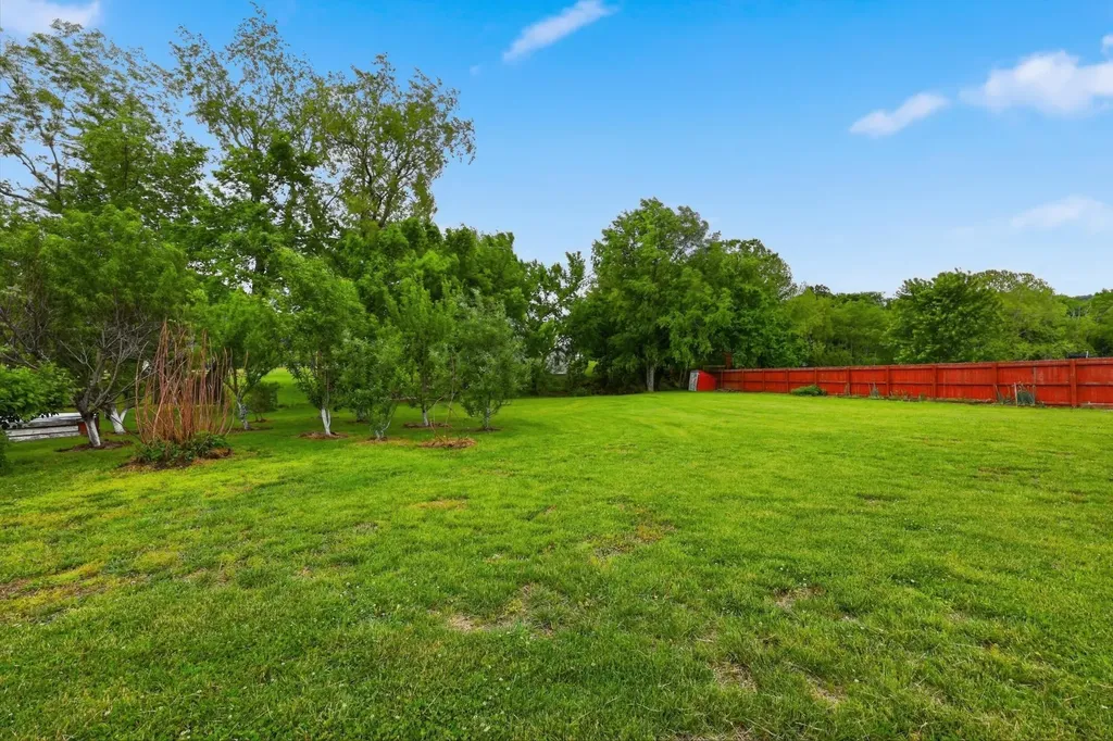 156 Callies Way Berea KY 40403
