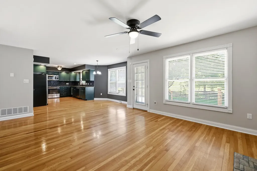 1112 Valley Run Drive Richmond KY 40475