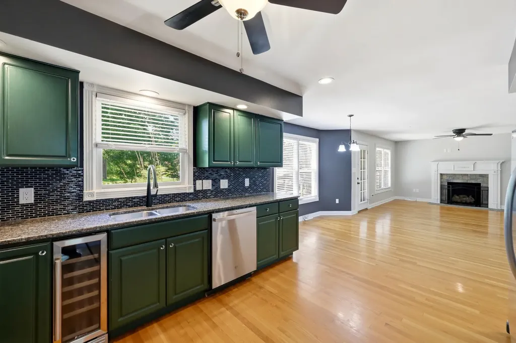 1112 Valley Run Drive Richmond KY 40475