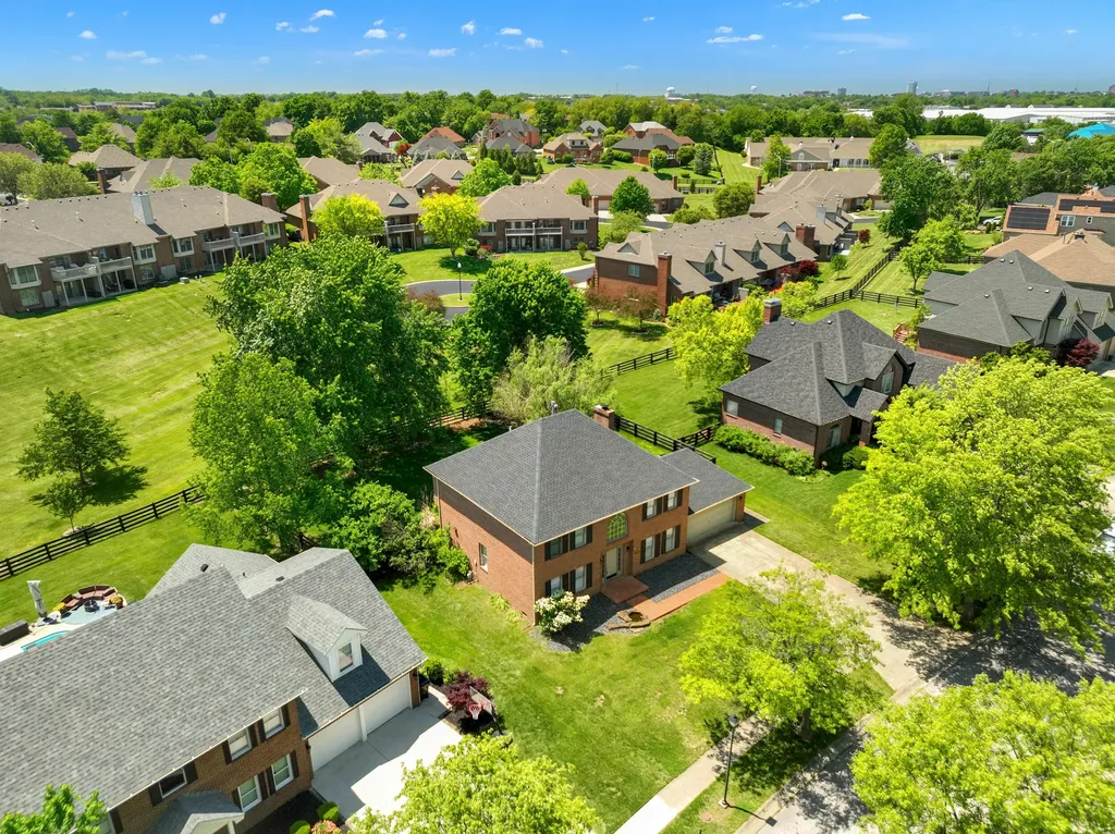 1112 Valley Run Drive Richmond KY 40475