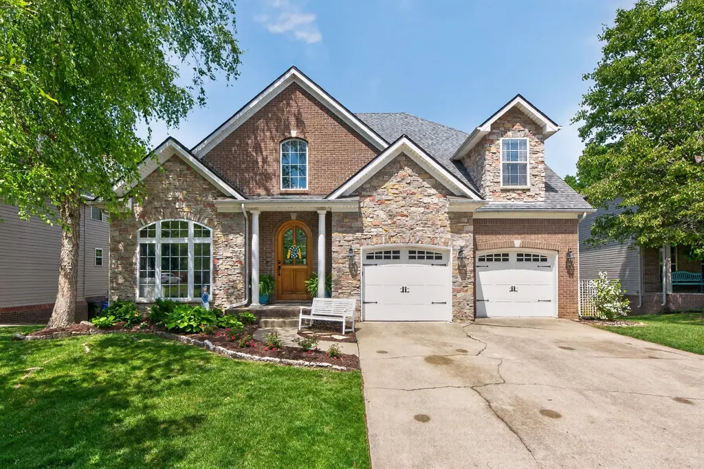 2252 Sunningdale Drive Lexington KY 40509