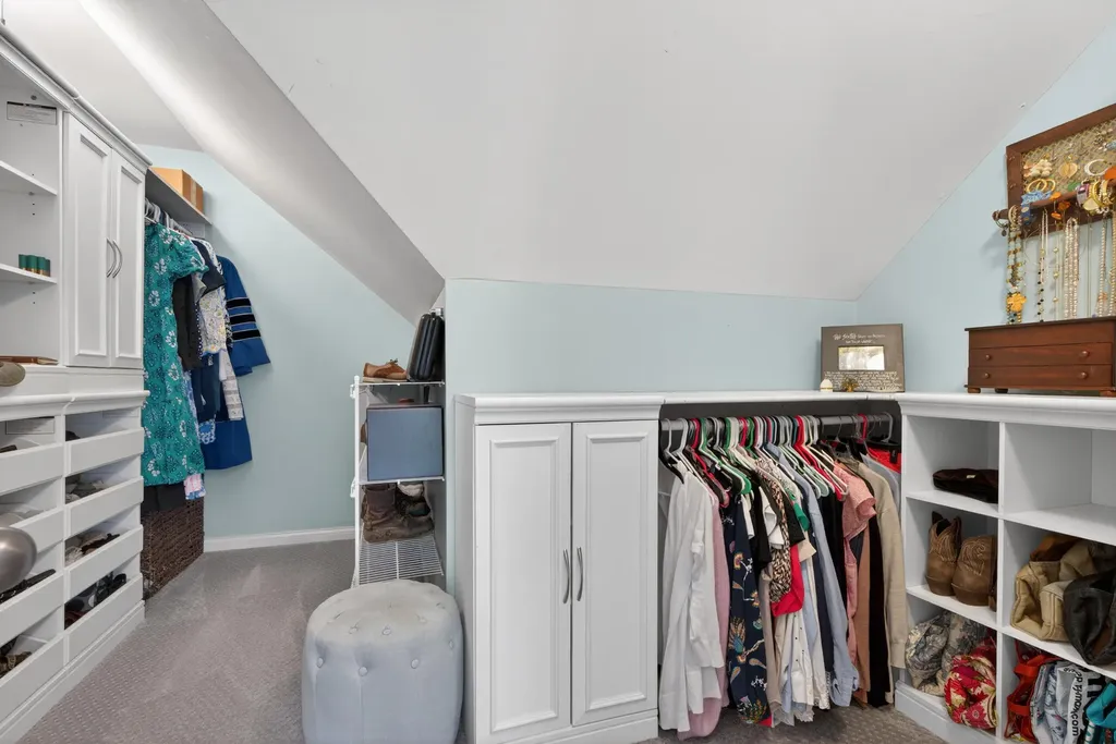 2252 Sunningdale Drive Lexington KY 40509