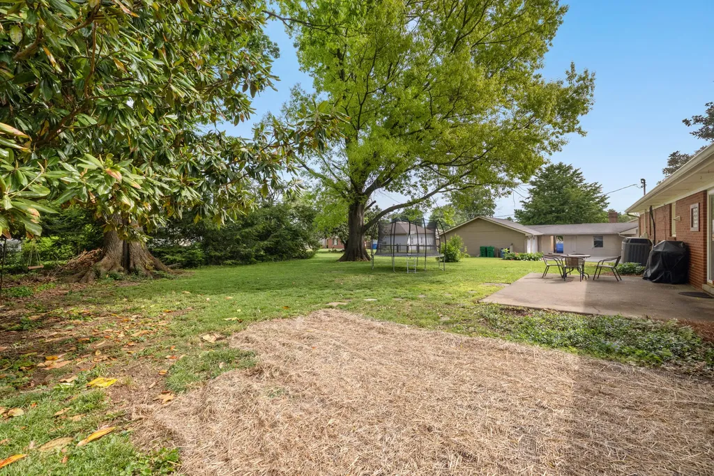 2057 Cardinal Drive Danville KY 40422