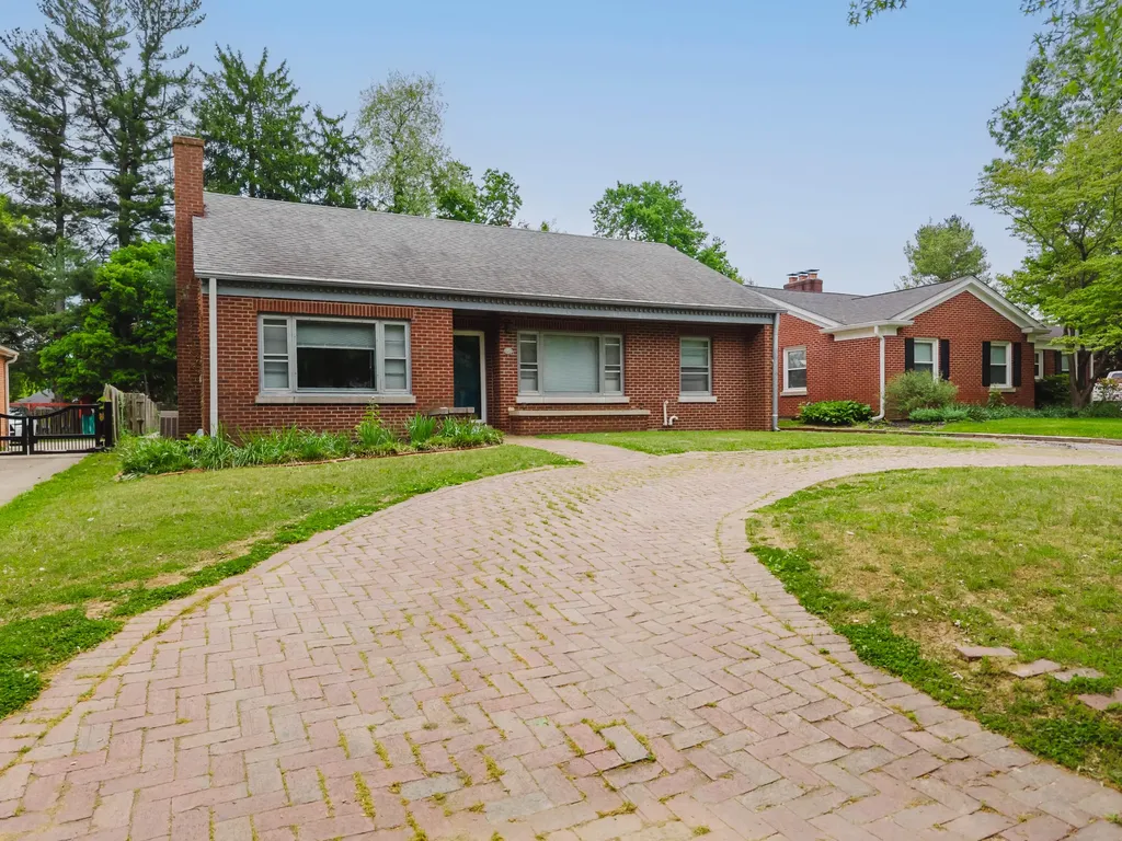 620 Chinoe Road Lexington KY 40502