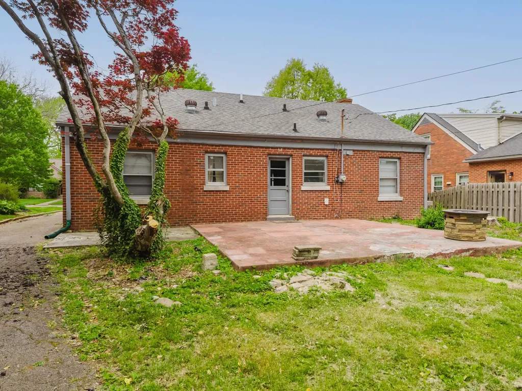 620 Chinoe Road Lexington KY 40502