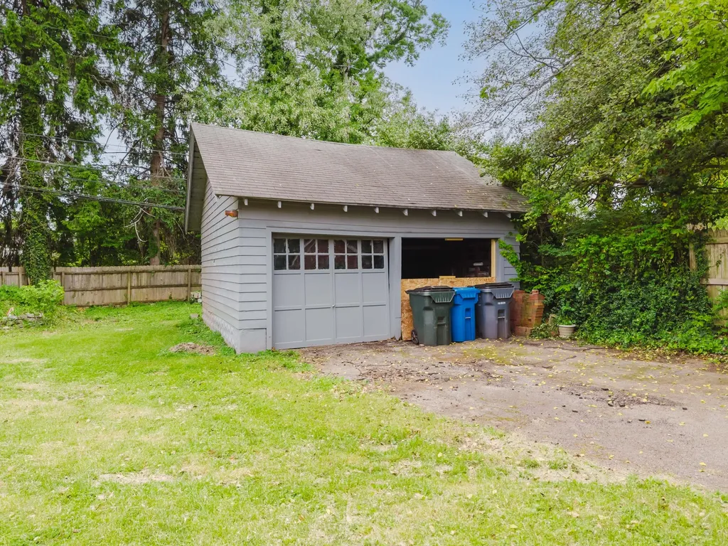 620 Chinoe Road Lexington KY 40502