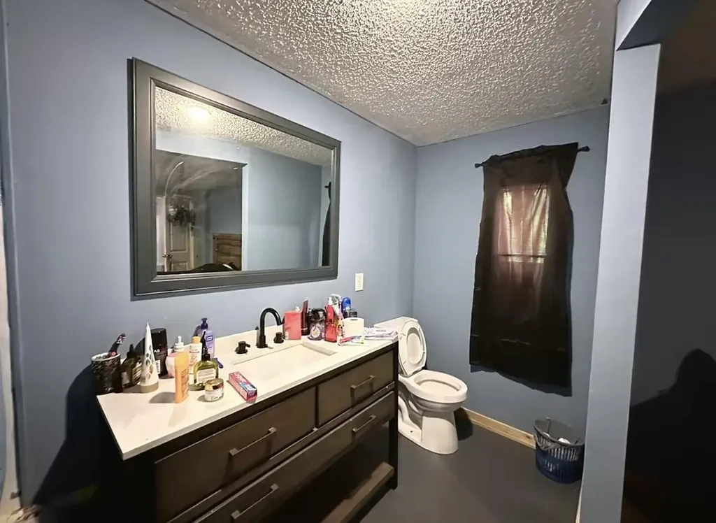 301 Lewis Avenue Liberty KY 42539