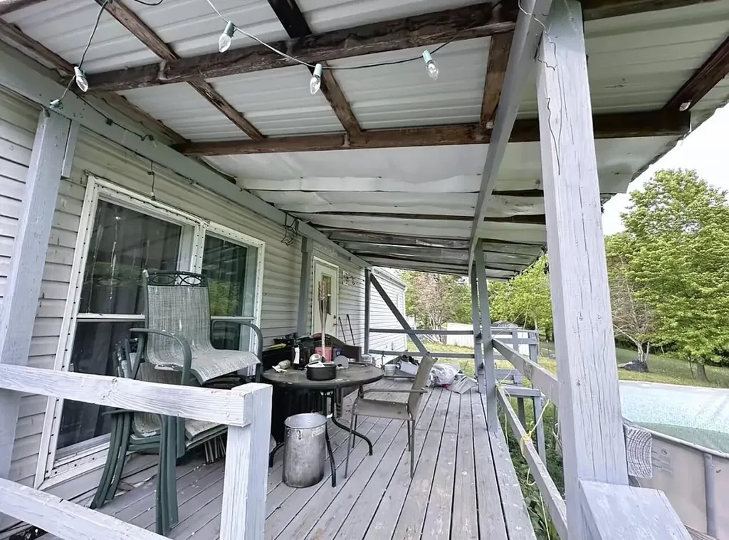 301 Lewis Avenue Liberty KY 42539