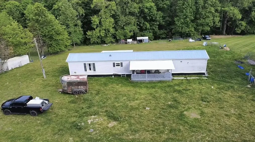 301 Lewis Avenue Liberty KY 42539