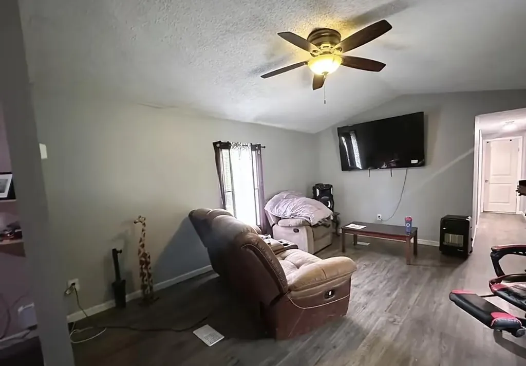 301 Lewis Avenue Liberty KY 42539