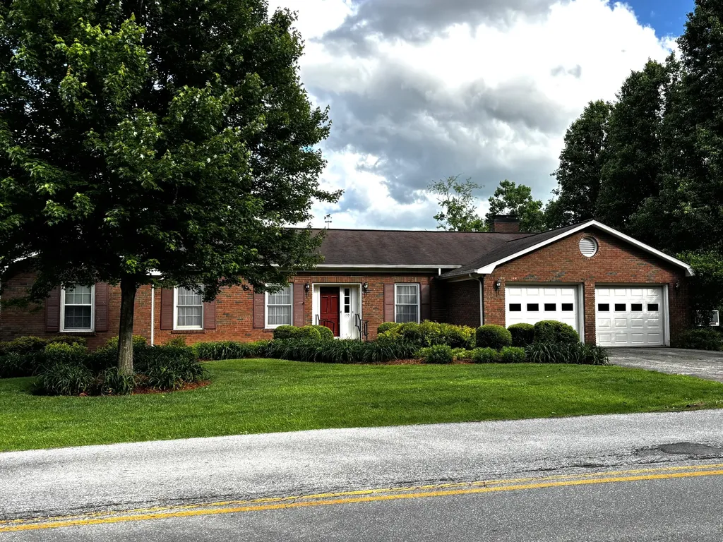 139 Country Lane Frankfort KY 40601