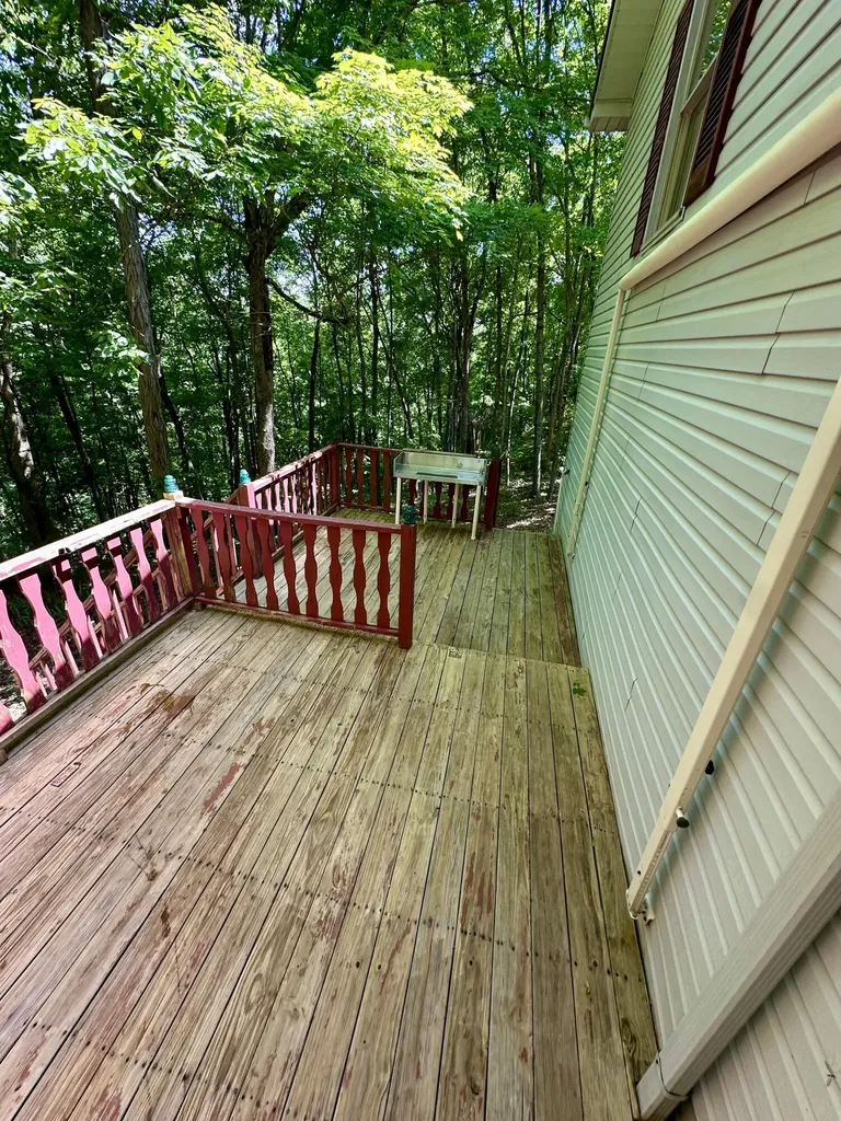 439 Eagles Bluff Road Monticello KY 42633