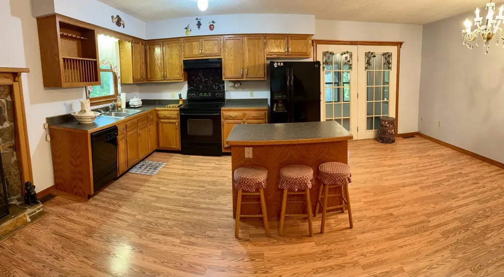 439 Eagles Bluff Road Monticello KY 42633