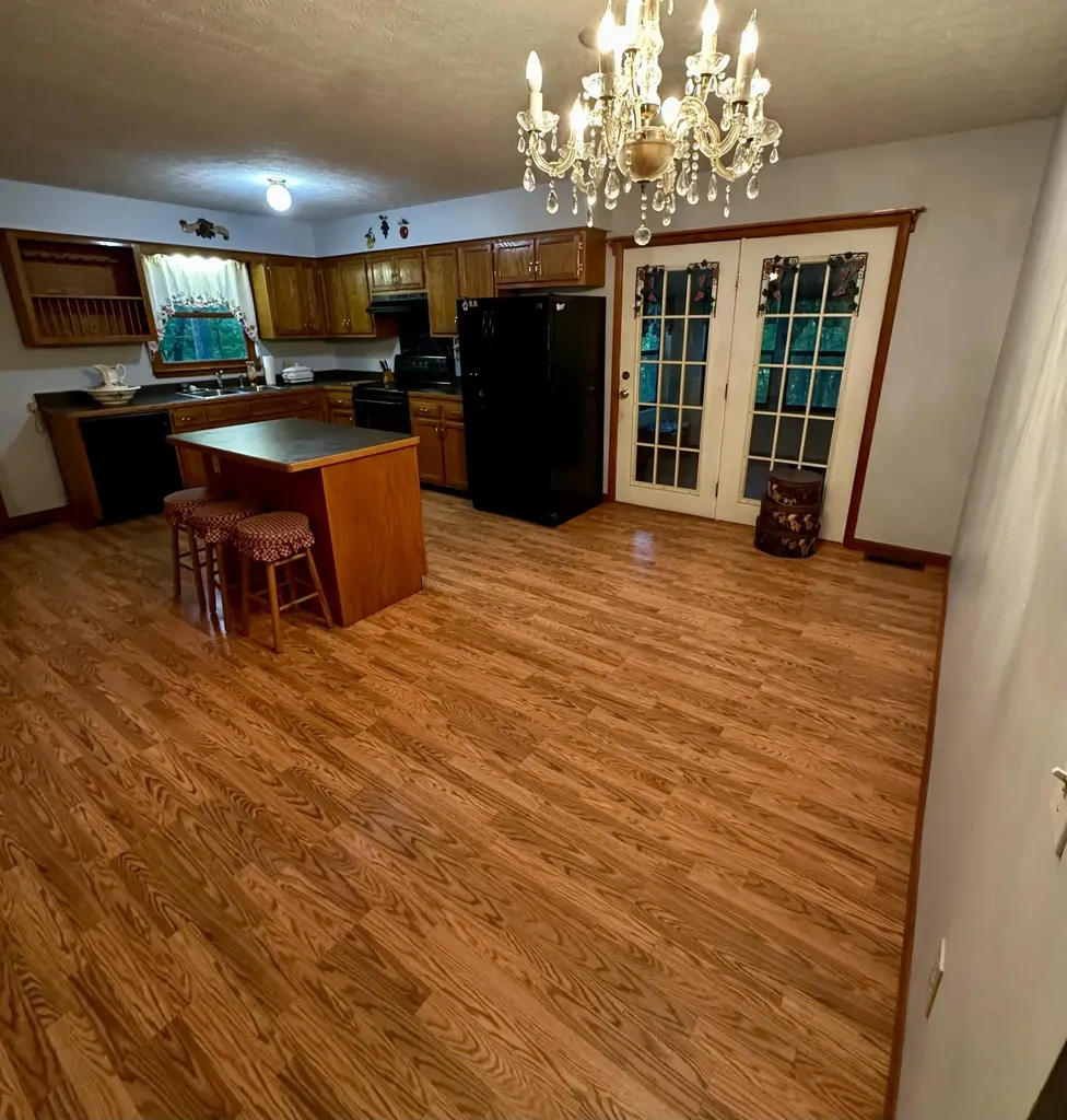 439 Eagles Bluff Road Monticello KY 42633