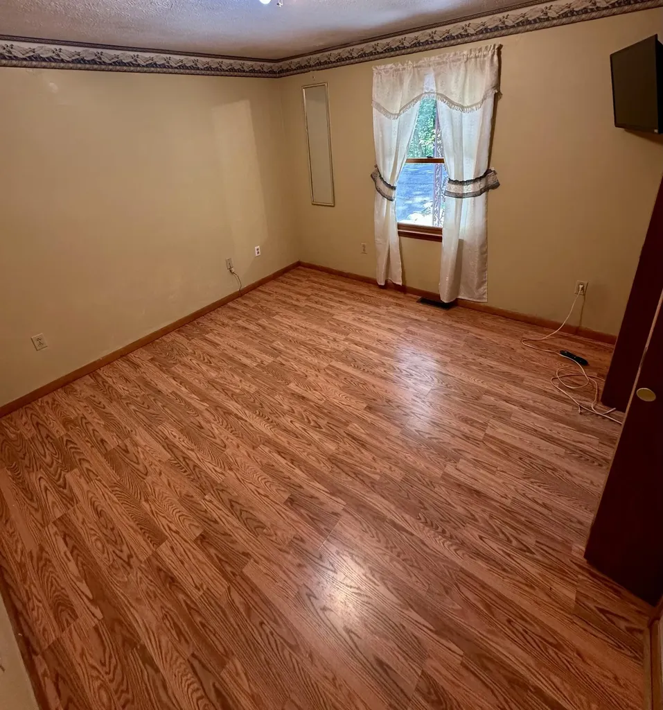439 Eagles Bluff Road Monticello KY 42633