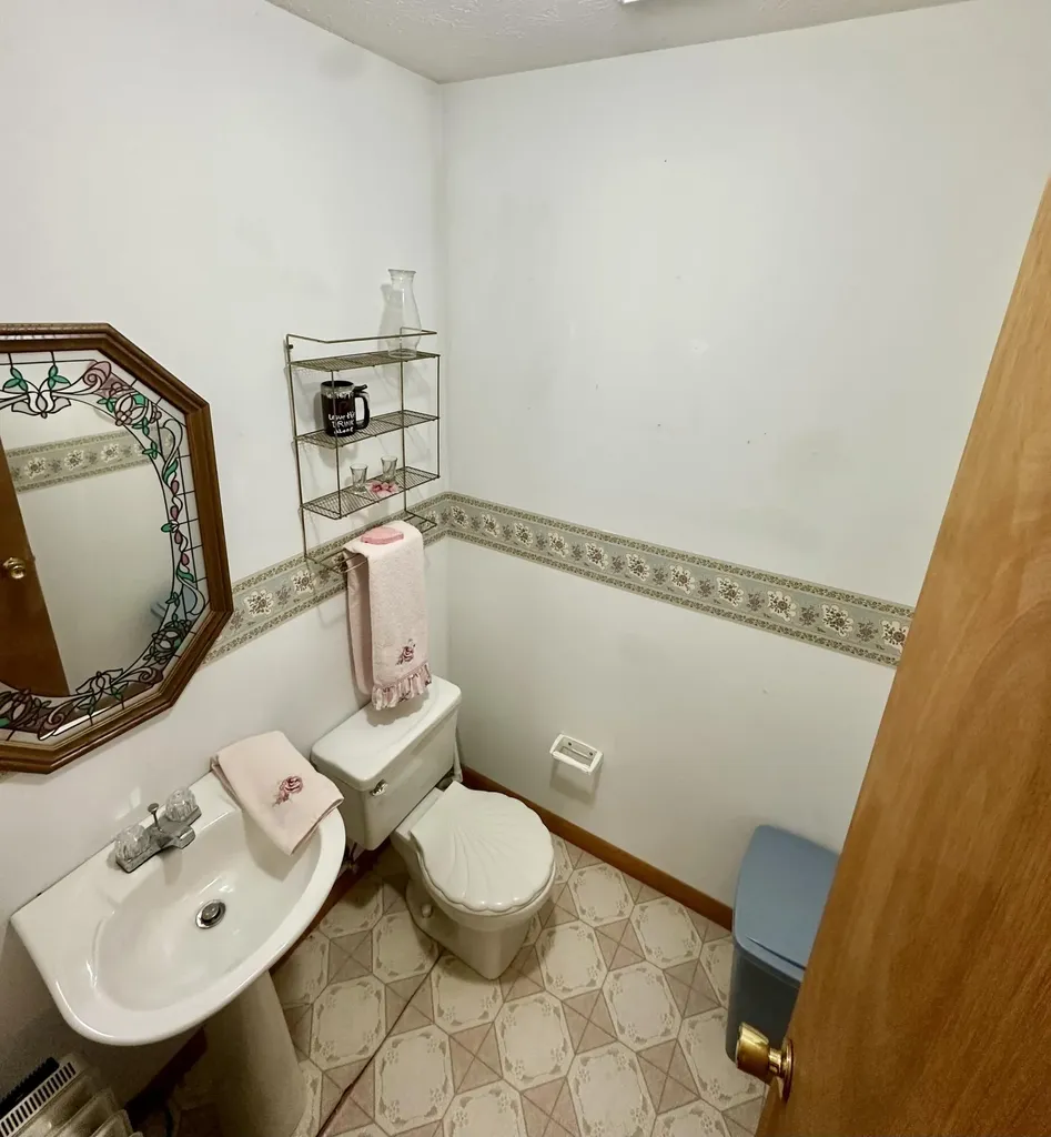 439 Eagles Bluff Road Monticello KY 42633