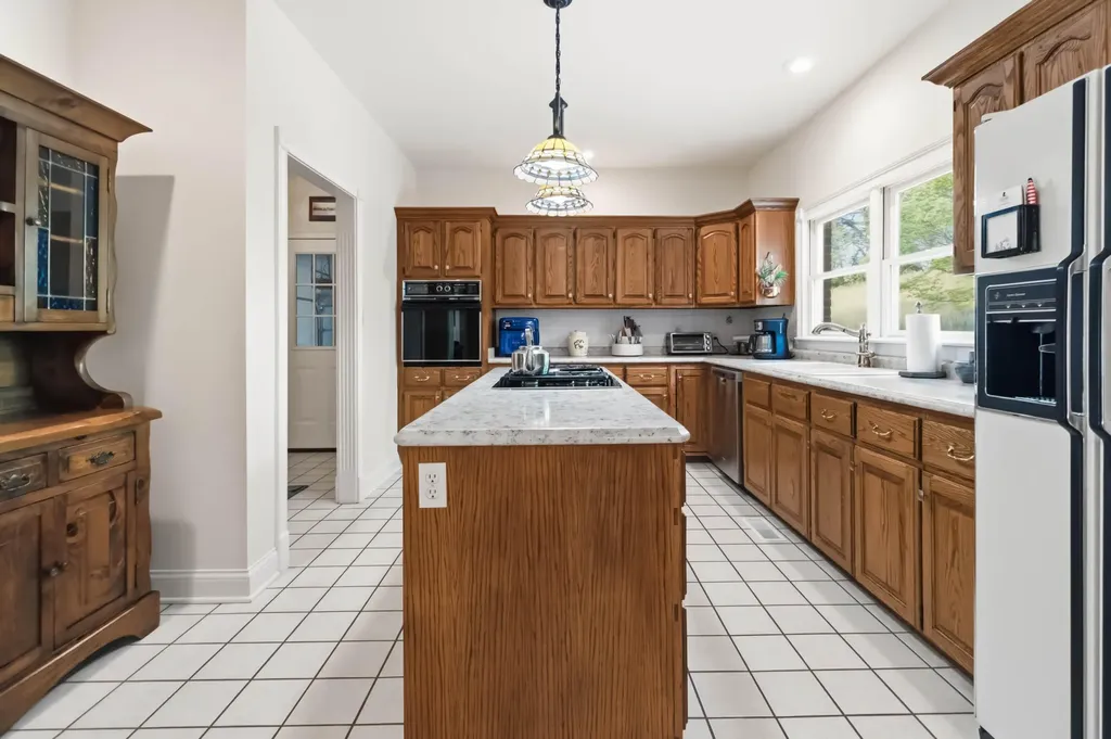 160 Tarter Street Somerset KY 42503