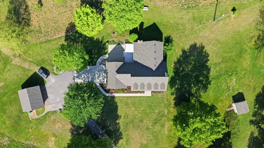 160 Tarter Street Somerset KY 42503