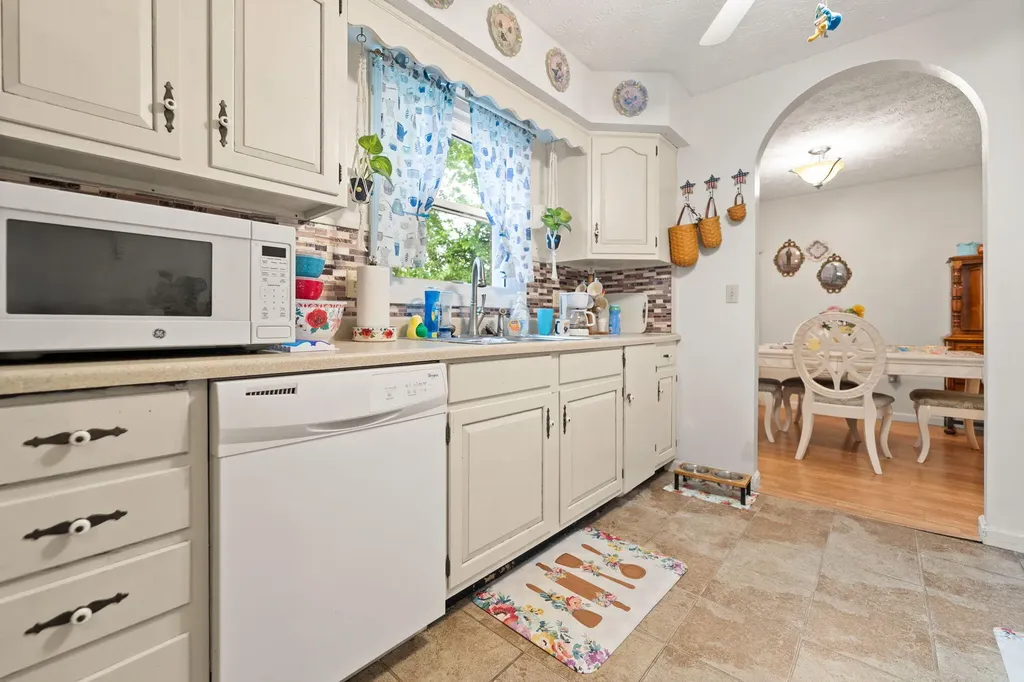 103 Mountain View Drive Berea KY 40403