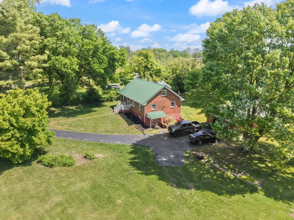6708 Danville Loop 2 Road Nicholasville KY 40356