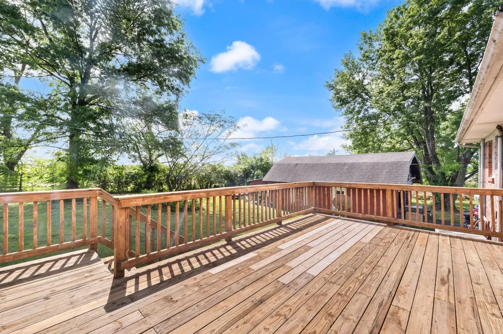 6708 Danville Loop 2 Road Nicholasville KY 40356