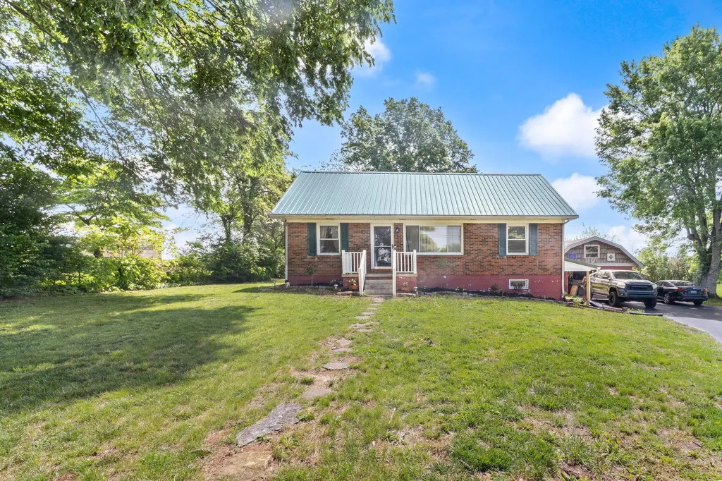 6708 Danville Loop 2 Road Nicholasville KY 40356