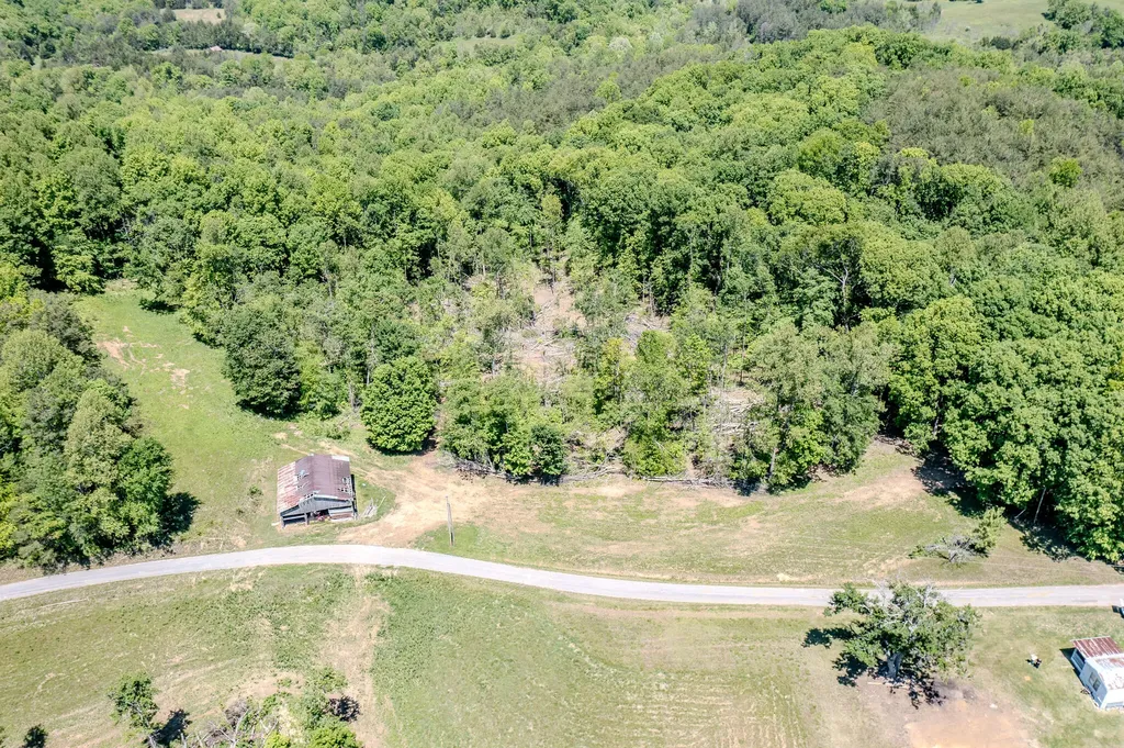 1645 Denton Phelps Road Somerset KY 42501