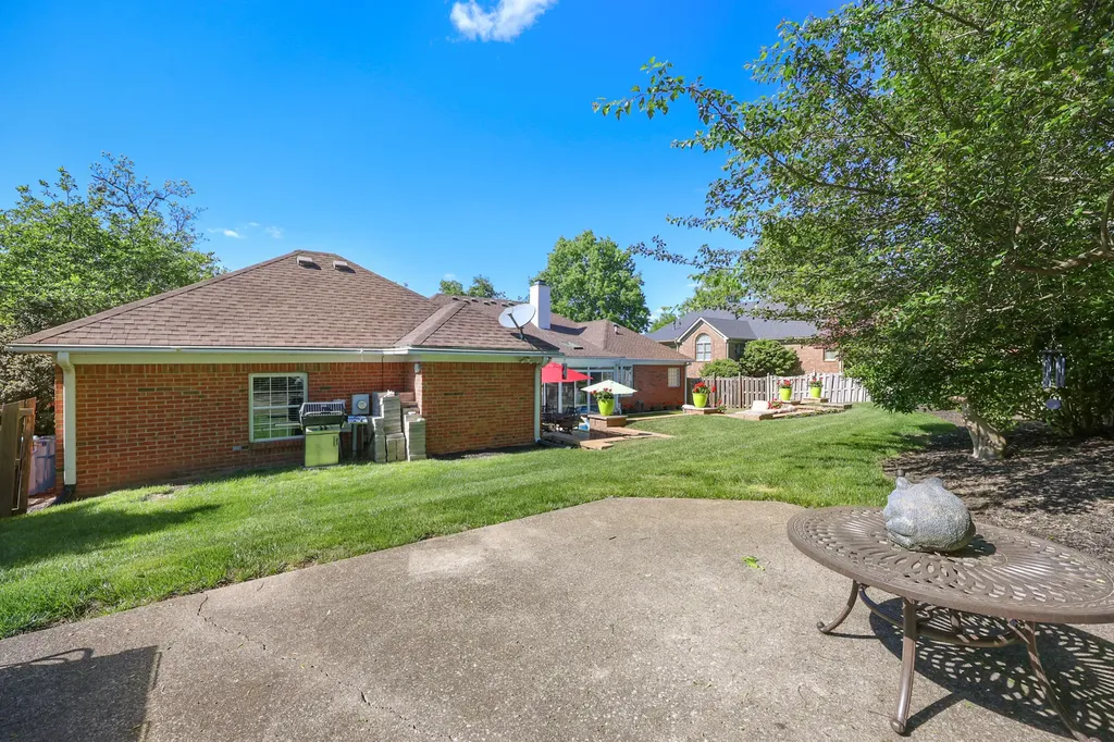 3240 Wellington Lane Lexington KY 40503