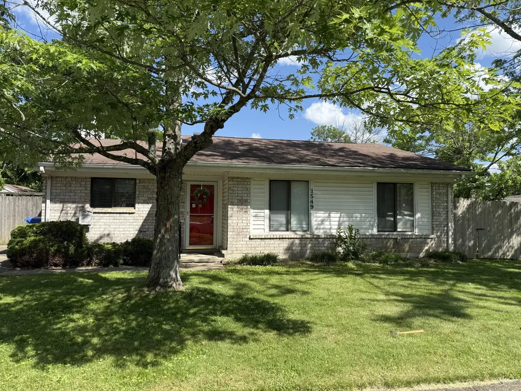 1549 Summa Meadow Drive Lexington KY 40515