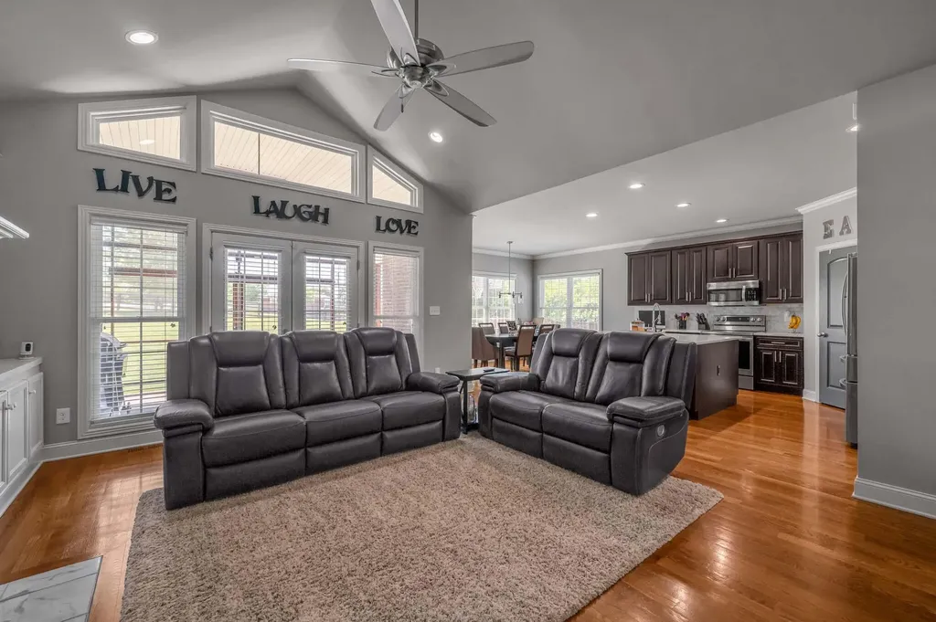 108 Dove Run Circle Georgetown KY 40324