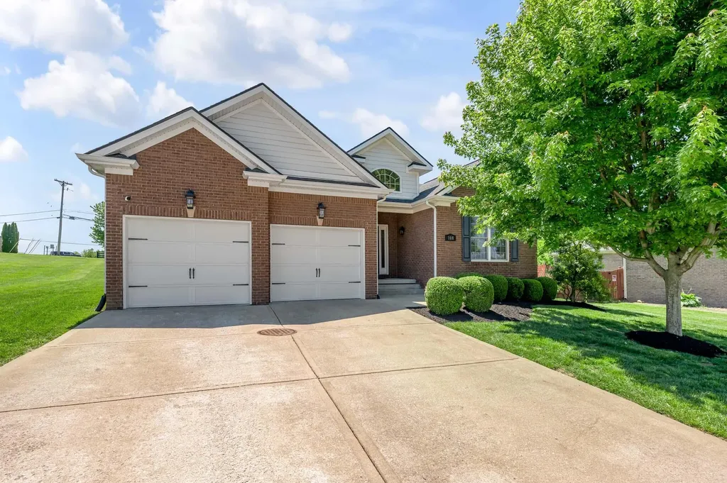 108 Dove Run Circle Georgetown KY 40324
