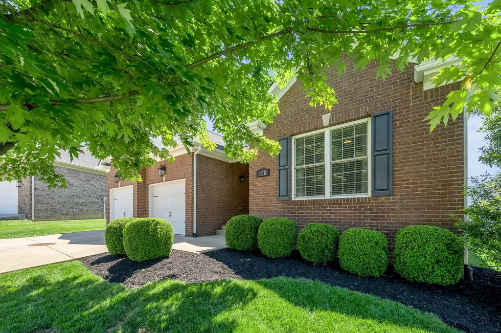 108 Dove Run Circle Georgetown KY 40324