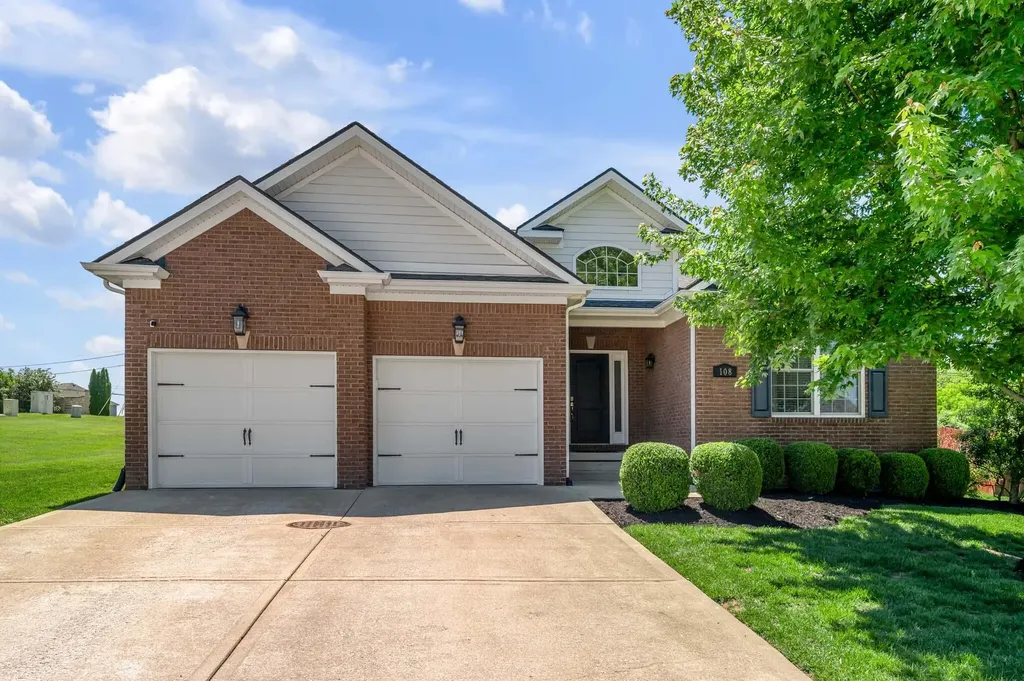 108 Dove Run Circle Georgetown KY 40324