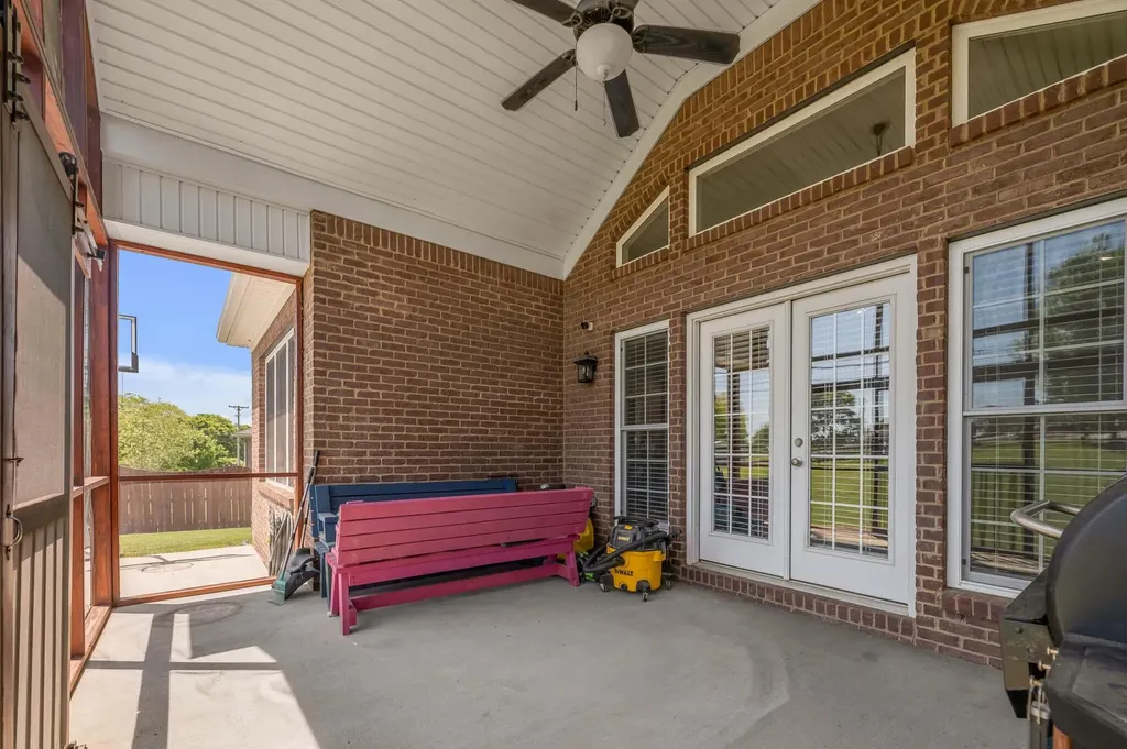 108 Dove Run Circle Georgetown KY 40324