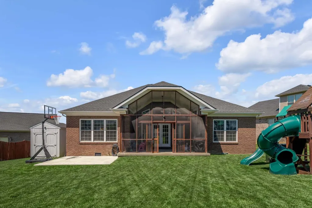 108 Dove Run Circle Georgetown KY 40324