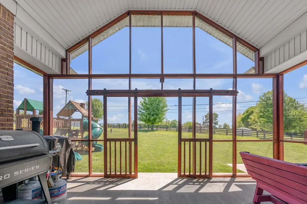 108 Dove Run Circle Georgetown KY 40324