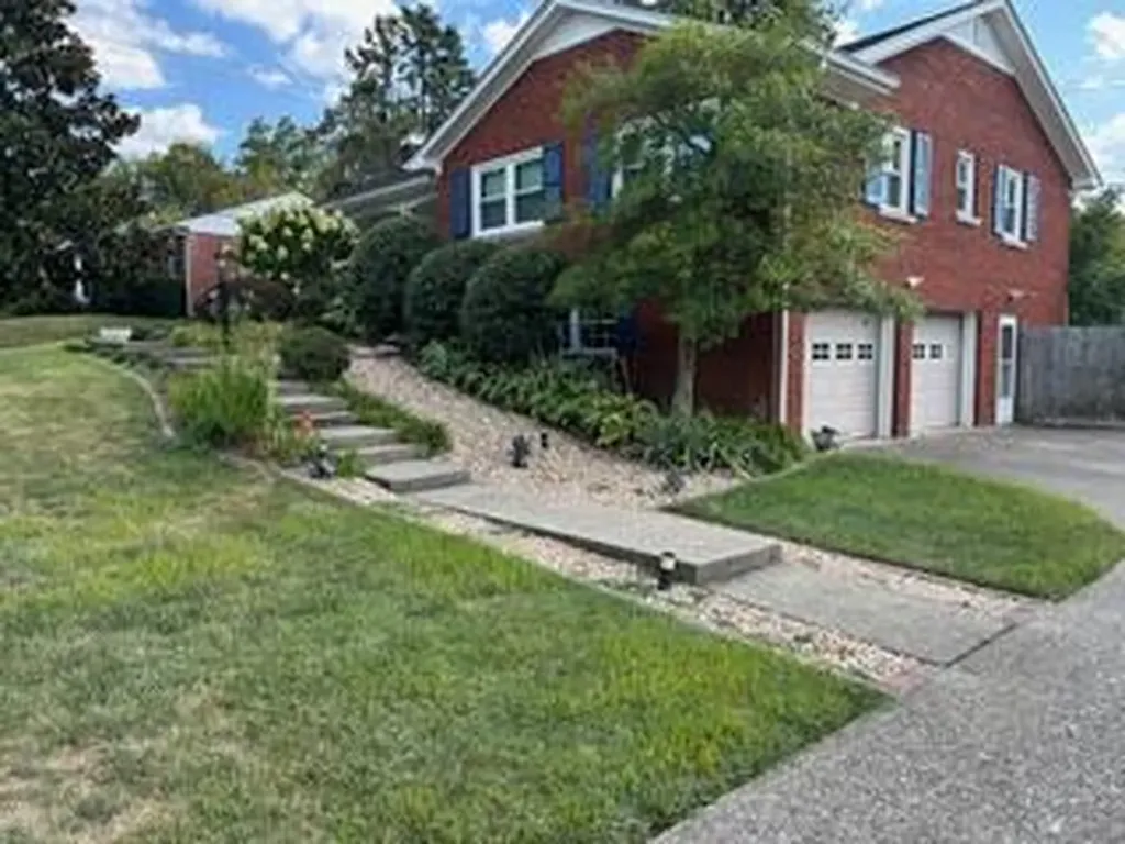 42 Mockingbird Valley Road Winchester KY 40391