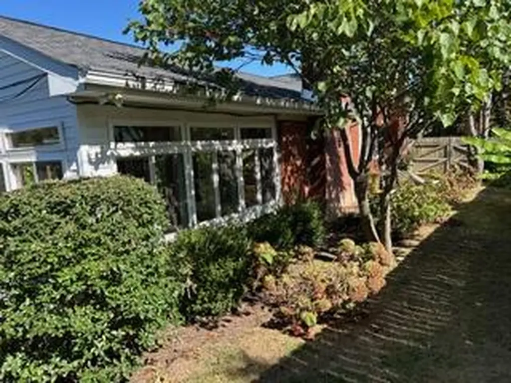 42 Mockingbird Valley Road Winchester KY 40391